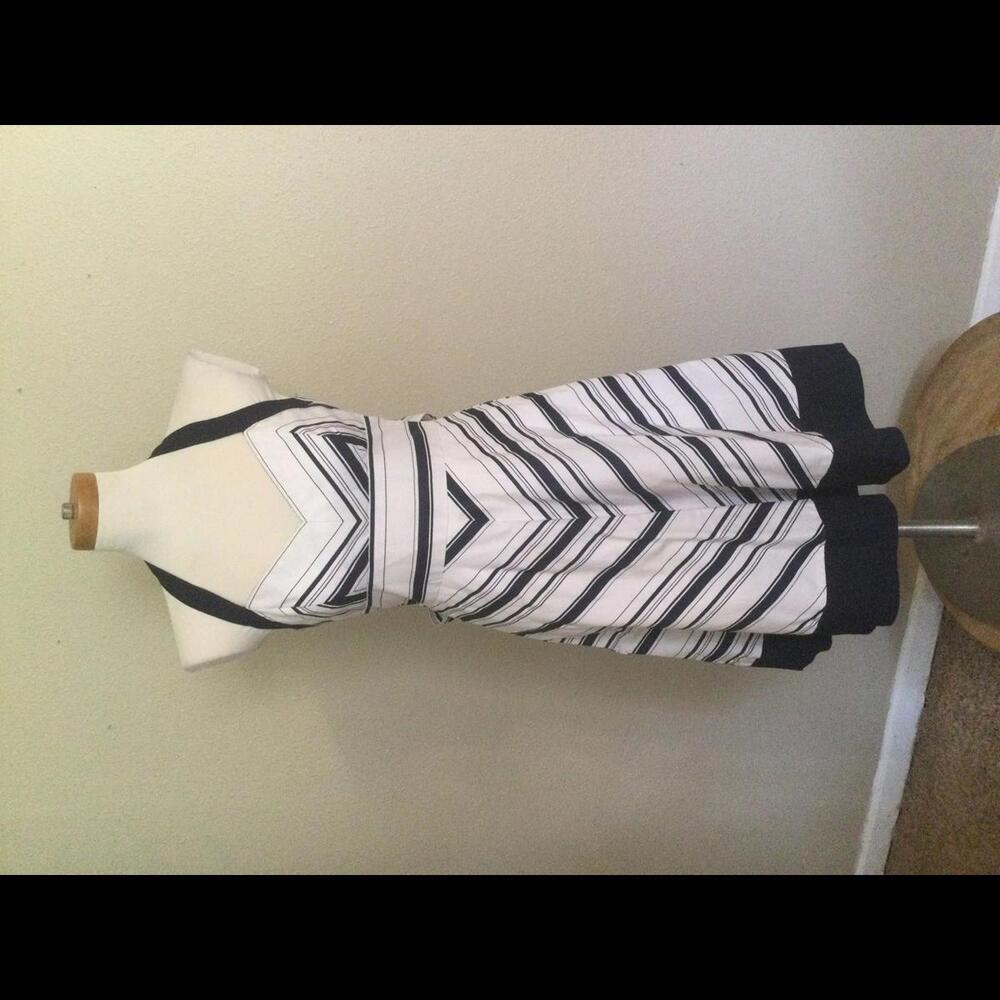 Teeze Me - size 3 - Blue & White Halter Dress